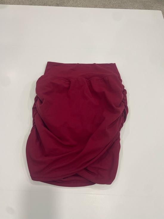 Athleta Dresses & Skirts - Athleta skirt-with-shorts (skort) ruched mini skirt - Burgundy - Size M